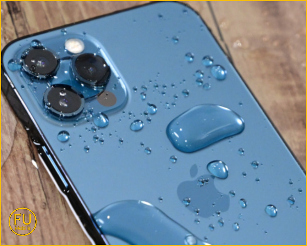 Sau khi ép kính nên hạn chế tiếp xúc với nước