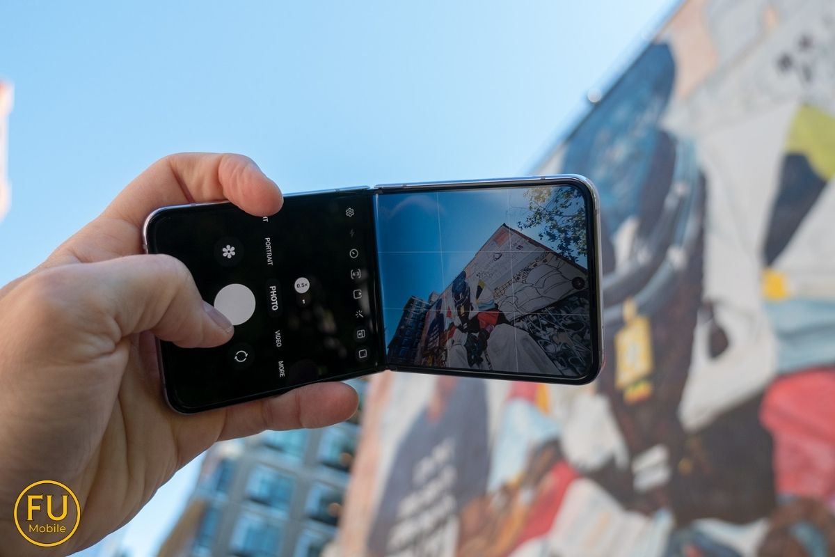 Các lỗi camera thường gặp trên Z Flip 4