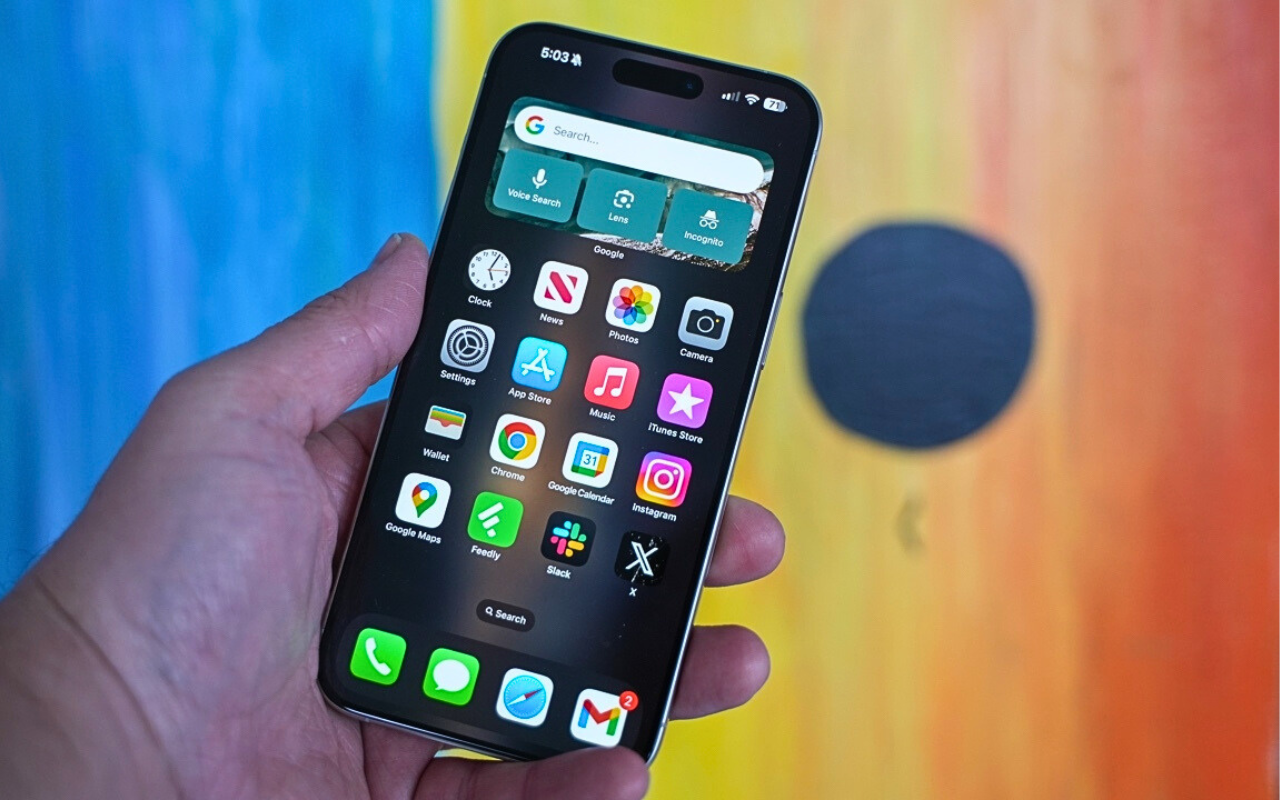 Màn hinh iPhone 15 Pro Max