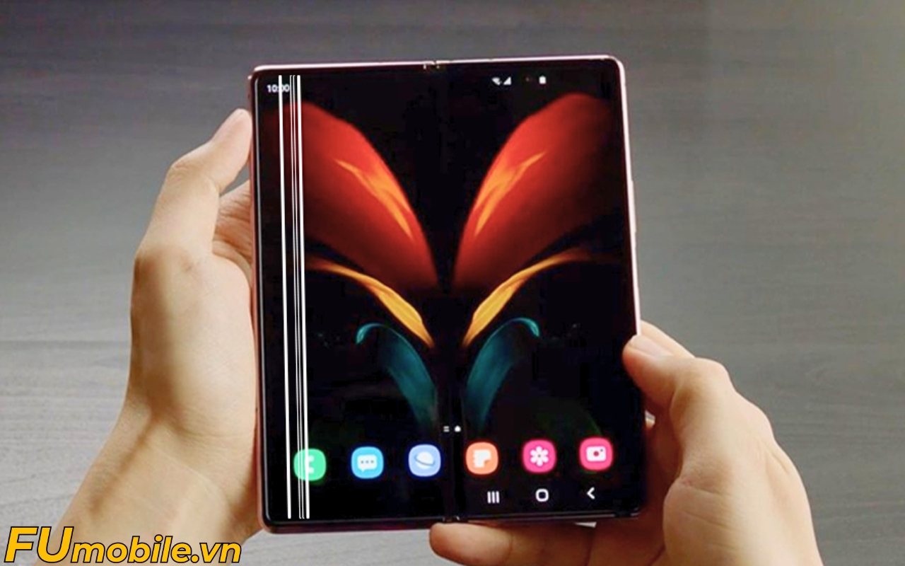Nguyên nhân khiến Samsung Z Fold 4 lỗi màn hình