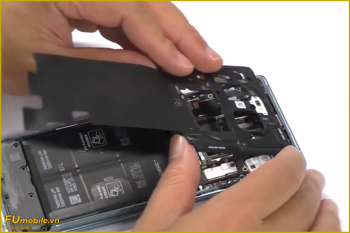 OPPO Find X6 Pro lỗi pin chai, phù pin