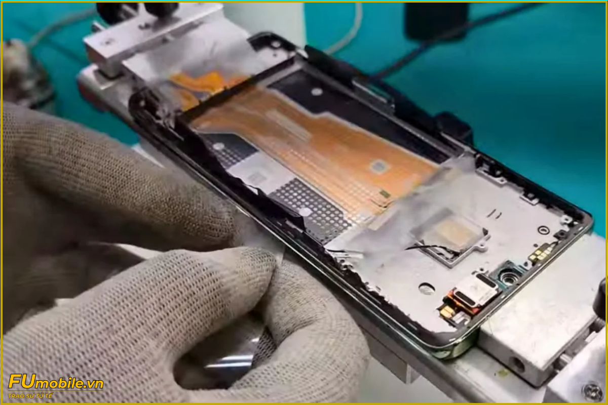 Quy trình thay màn hình Realme Narzo 60X