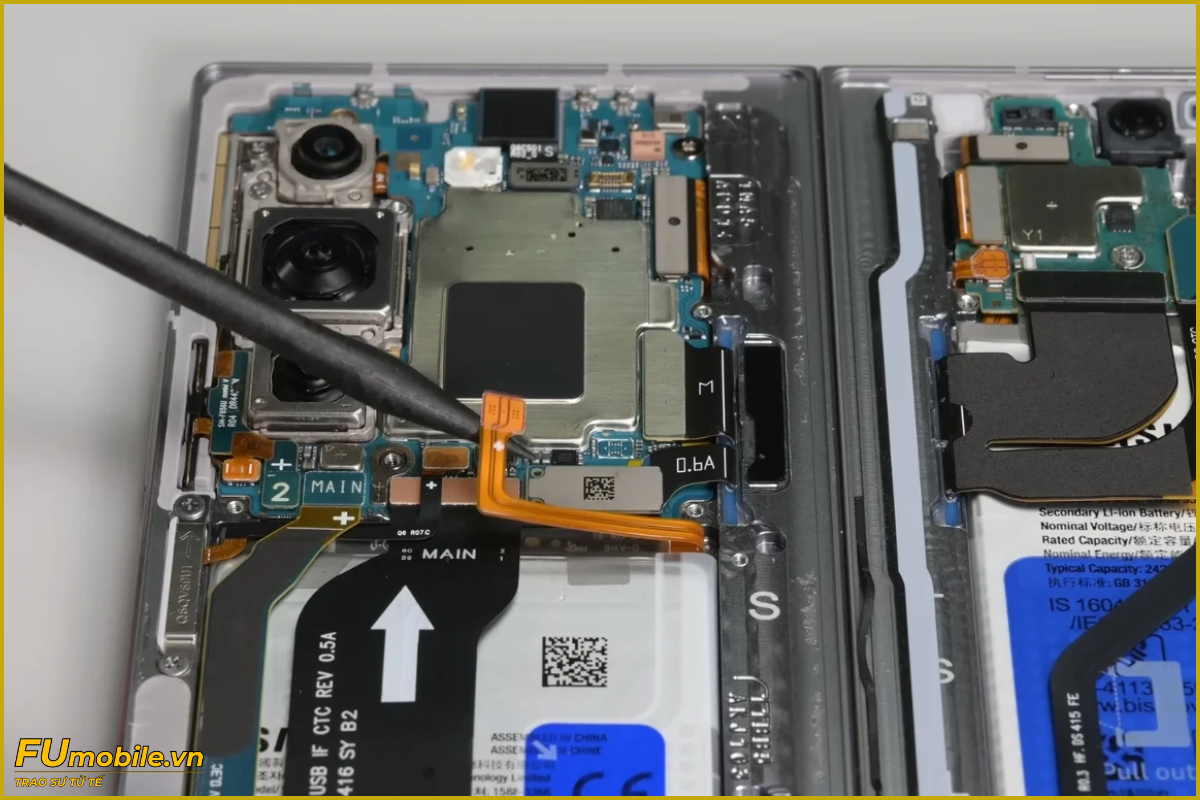 Quy trình thay pin Samsung Galaxy Z Fold 6