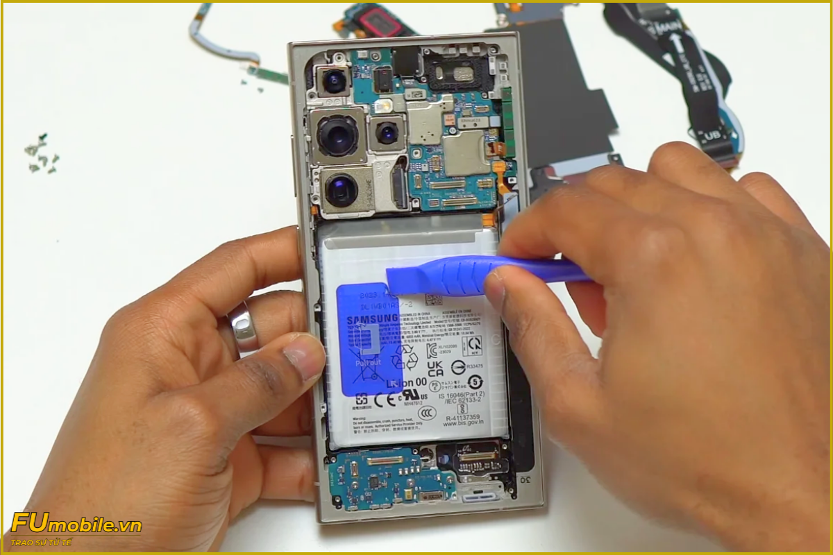 Quy trình thay pin Samsung S24 Ultra