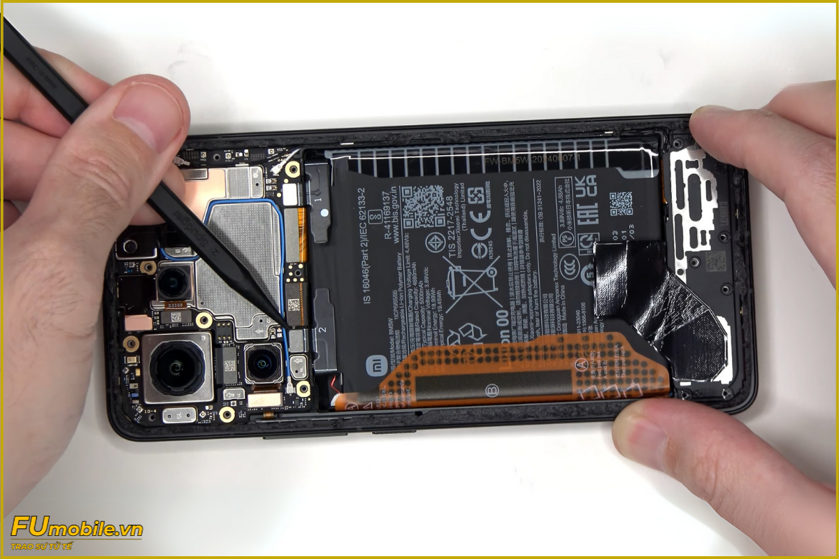 Quy trình thay pin Xiaomi 14T Pro